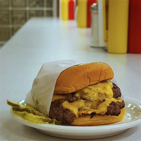 hamburger america motz